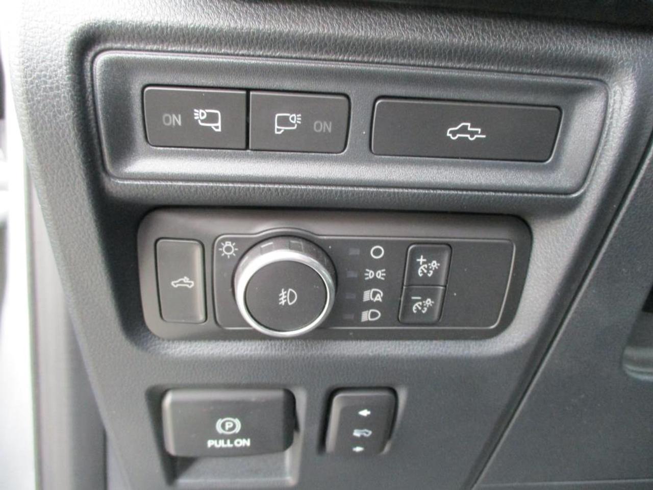 2021 Ford F-150 XLT CREW 4X4 6.5 BOX Photo