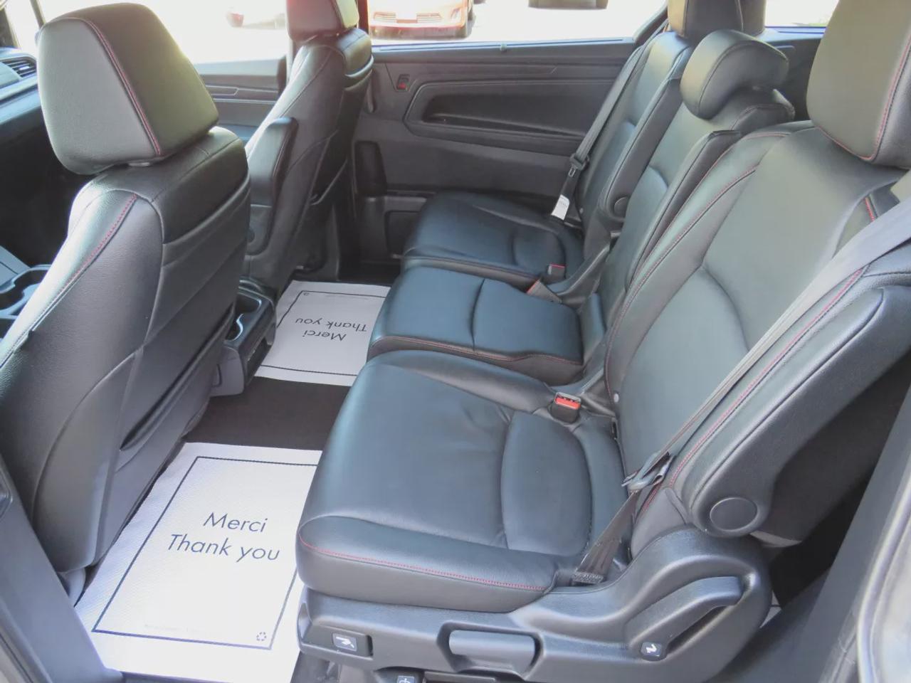 2025 Honda Odyssey Sport-L | Clean Carfax Report | 8 Passenger | Leather | Navigation | Sunroof | Stow and Go | Power Doors | Photo