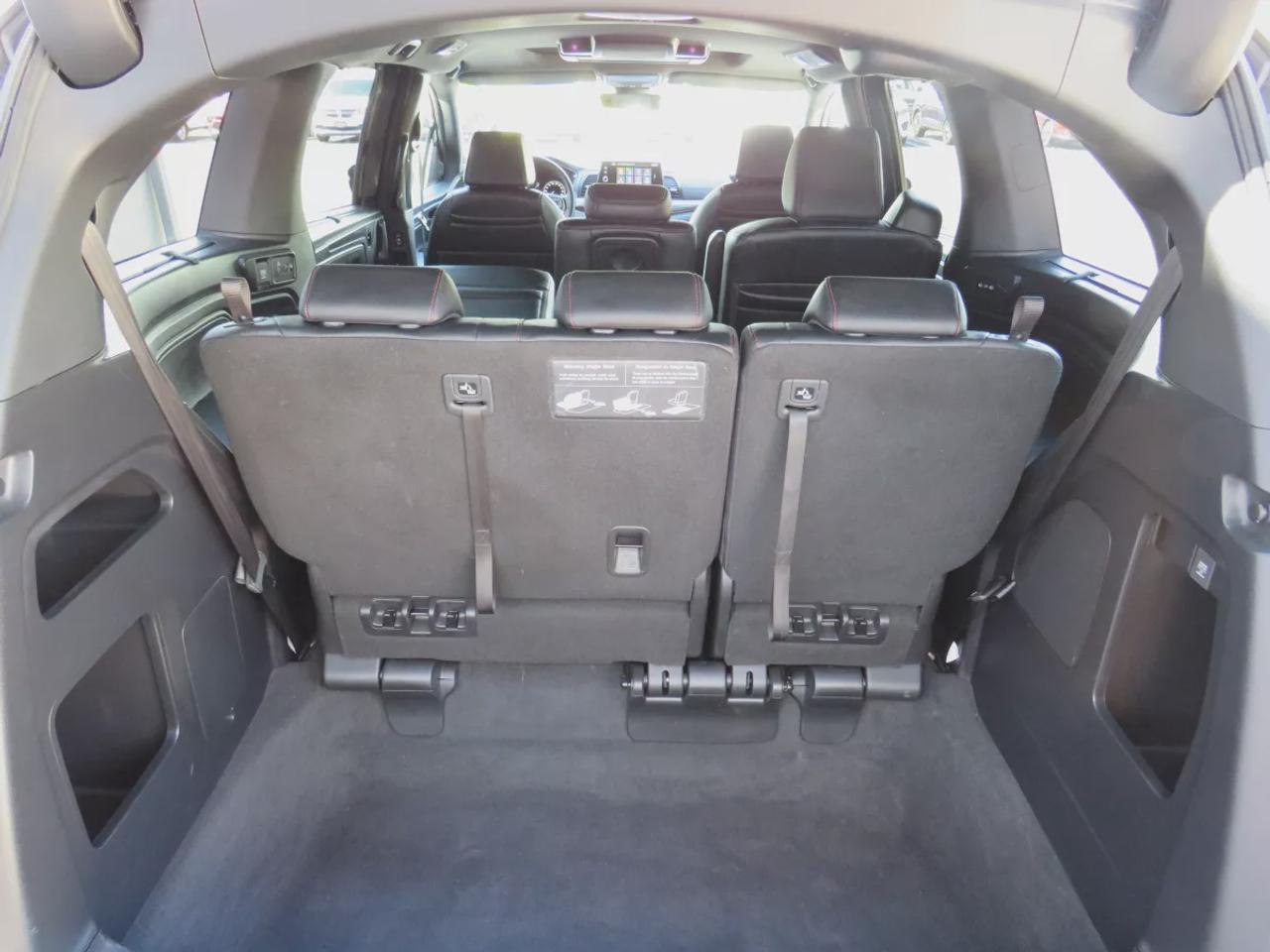 2025 Honda Odyssey Sport-L | Clean Carfax Report | 8 Passenger | Leather | Navigation | Sunroof | Stow and Go | Power Doors | Photo