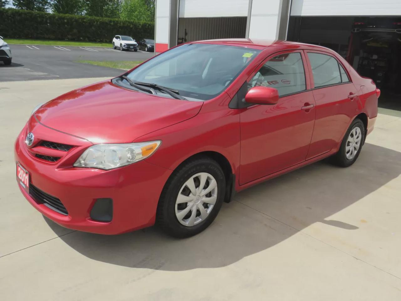 2011 Toyota Corolla CE | Rare!! | Low KM!! | Aftermarket Digital Screen! | Automatic | AC | Reverse Camera | Power Options | Photo