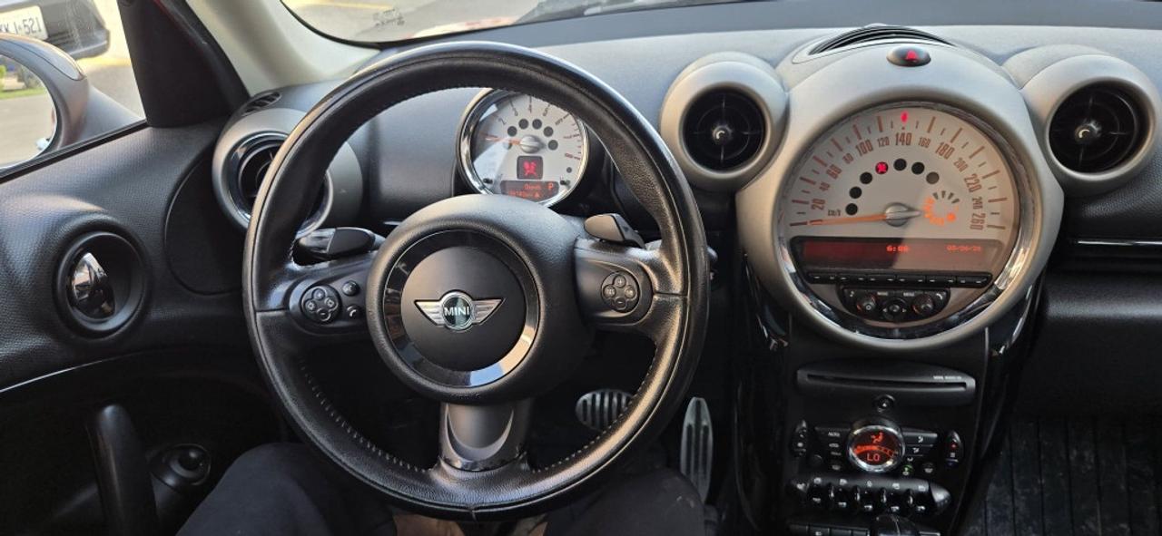 2012 MINI Cooper Countryman All-wheel Drive 4dr S ALL4 Photo