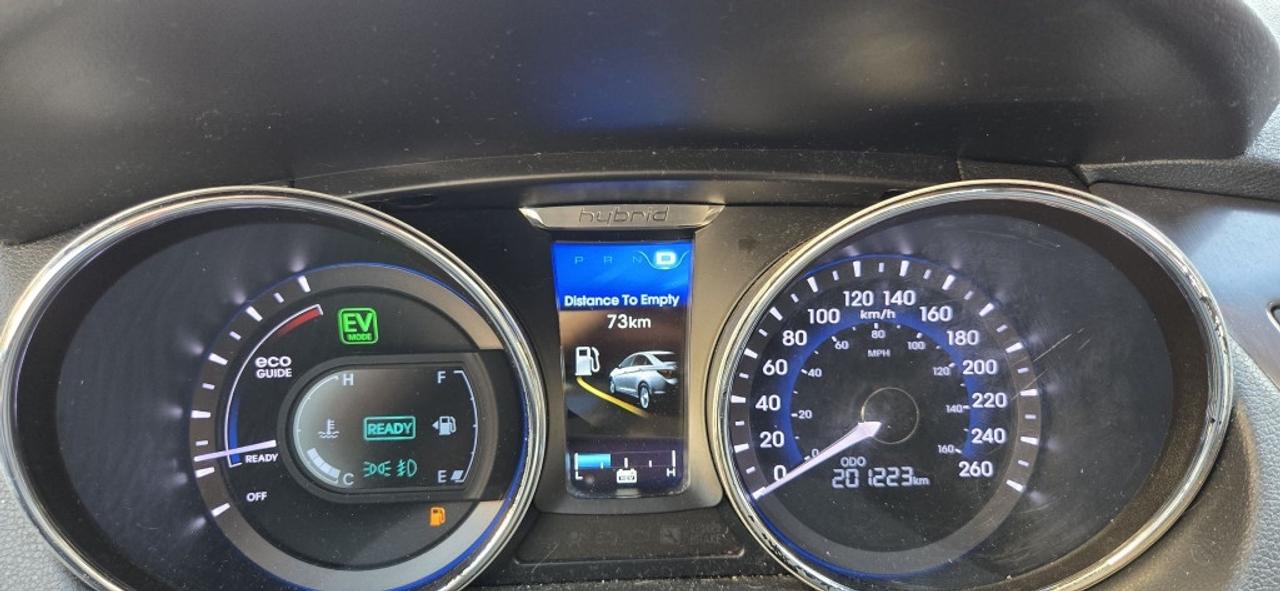 2013 Hyundai Sonata Hybrid Base 4dr Sedan Automatic Photo