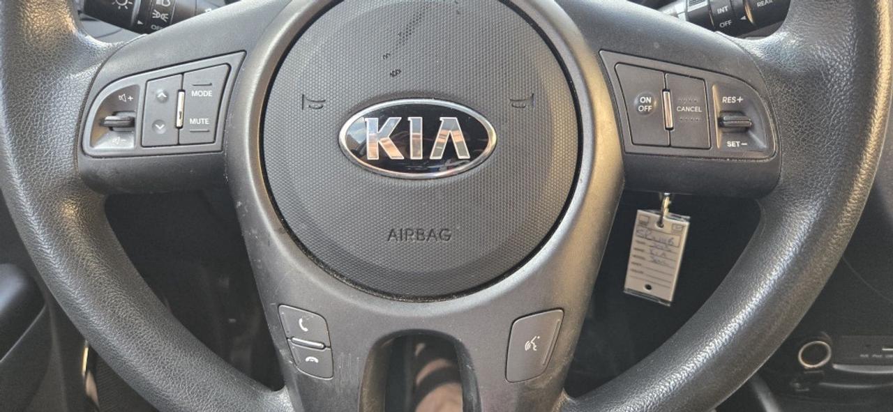 2013 Kia Soul 5dr Wagon Automatic 4u Retro *Ltd Avail* Photo