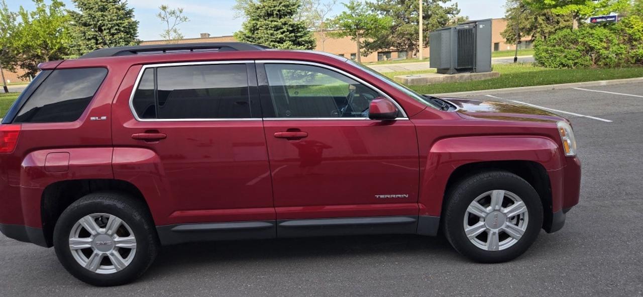 2015 GMC Terrain SL Front-wheel Drive Automatic Photo