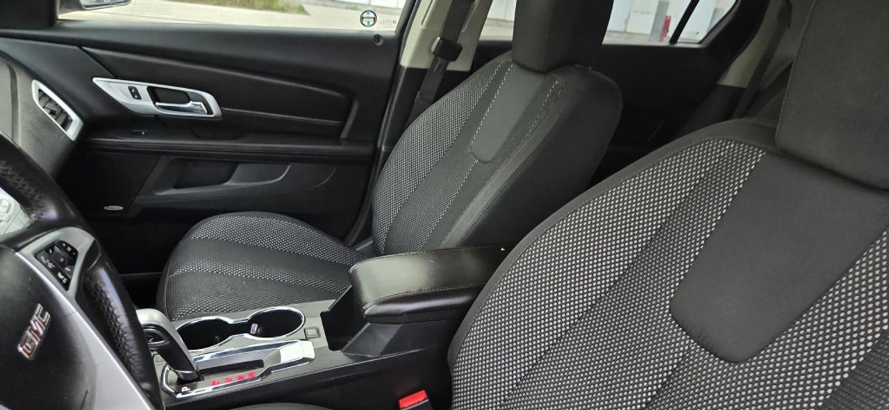 2015 GMC Terrain SL Front-wheel Drive Automatic Photo