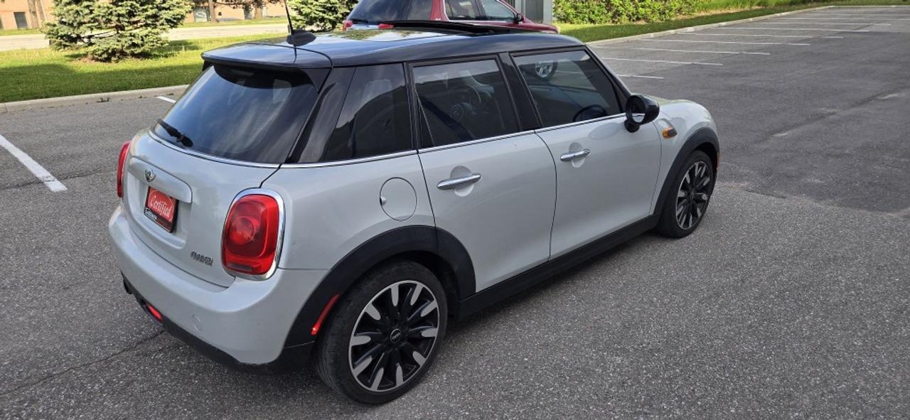 2015 MINI Cooper Hardtop 5dr Hatchback Photo