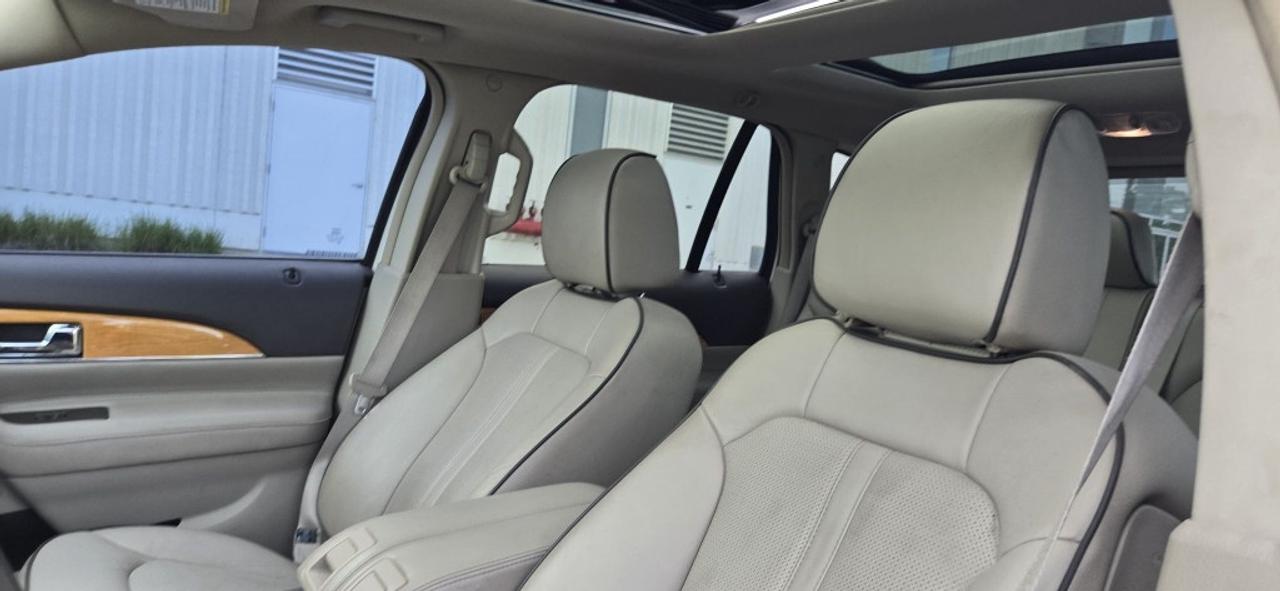 2012 Lincoln MKX Base 4dr All-wheel Drive Automatic Photo