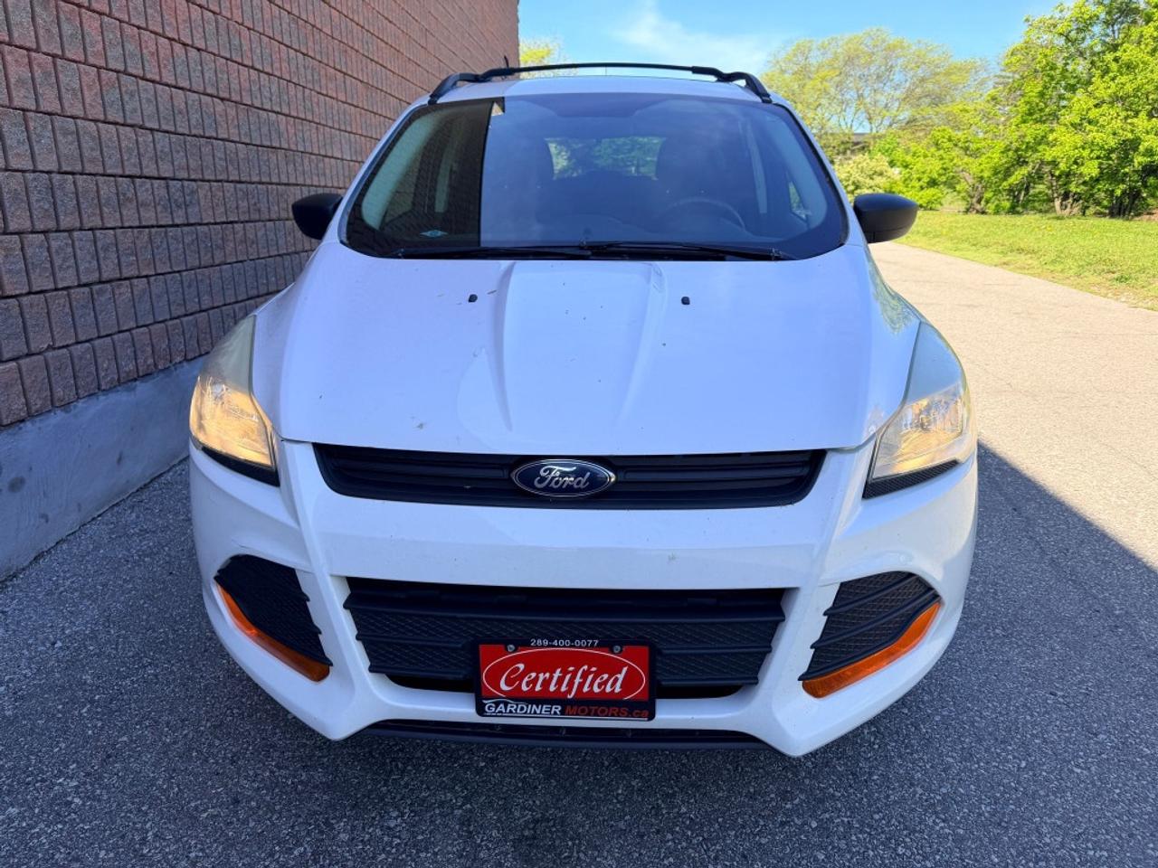 2015 Ford Escape S 4dr Front-wheel Drive Automatic Photo