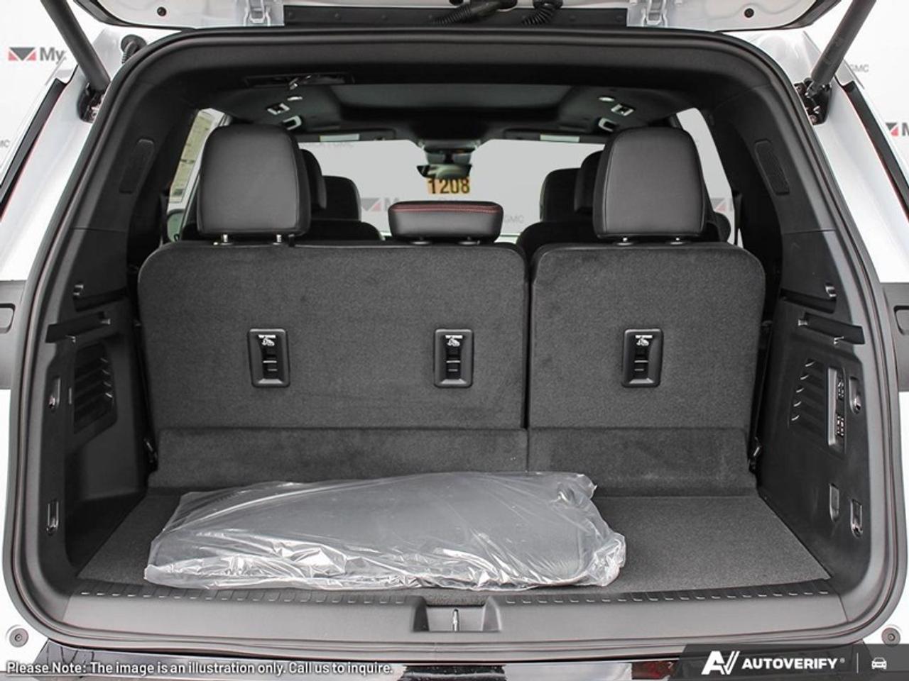 2026 Chevrolet Traverse RS  RS, AWD, MOONROOF, SUPER CRUISE Photo