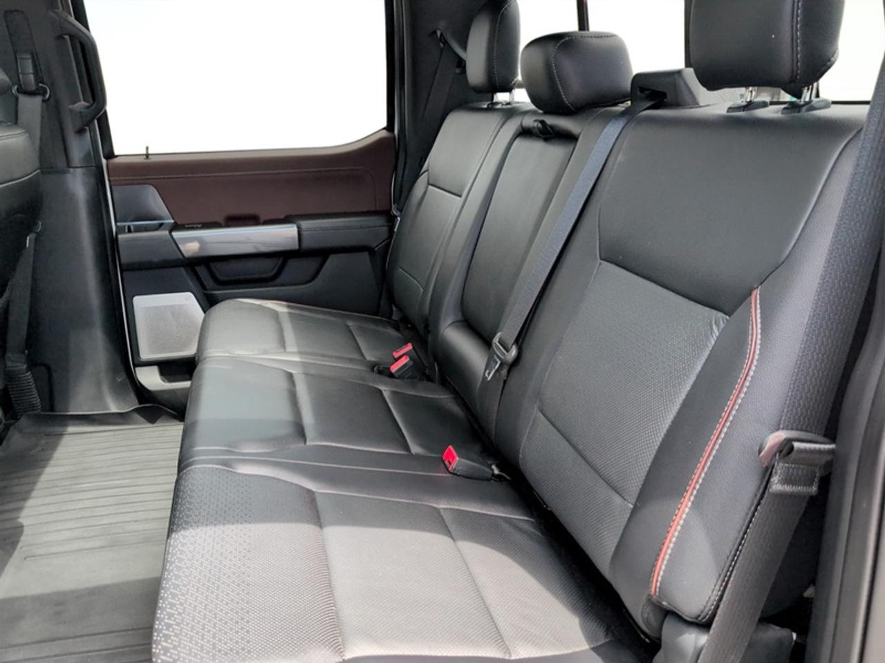 2022 Ford F-150 Lariat  **FX4 PKG - FULL HYBRID** Photo