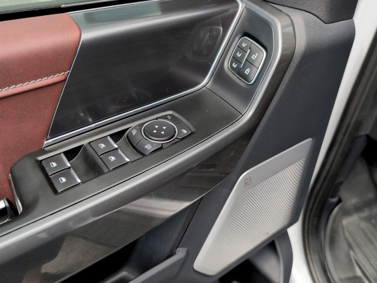2022 Ford F-150 Lariat  **FX4 PKG - FULL HYBRID** Photo