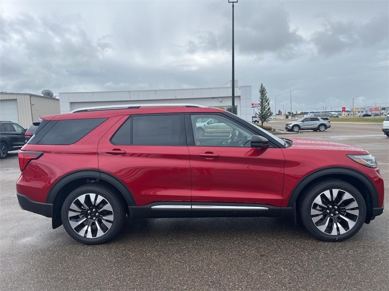 2026 Ford Explorer Platinum  - Leather Package Photo1