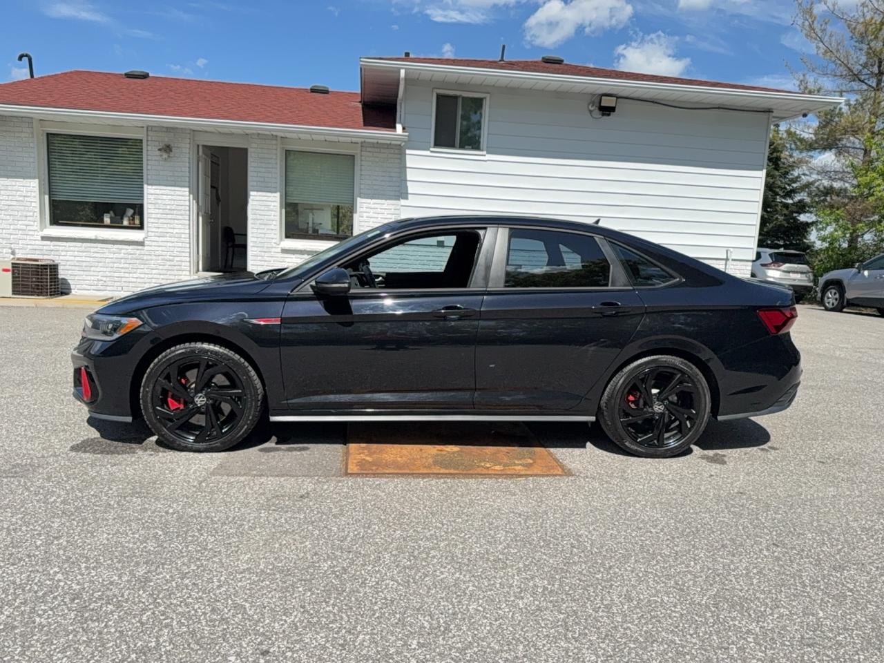 2023 Volkswagen Jetta GLI BASE