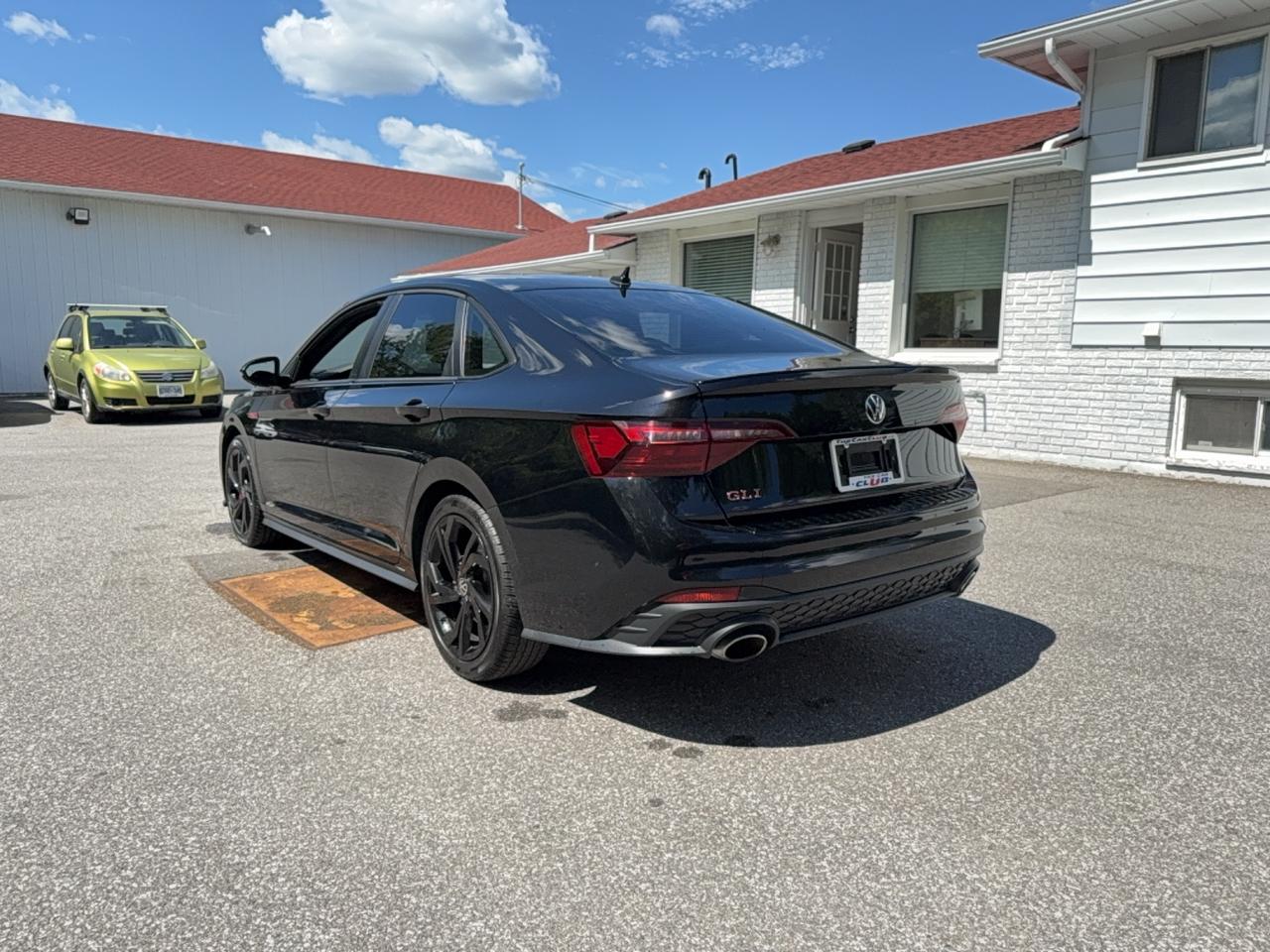 2023 Volkswagen Jetta GLI BASE
