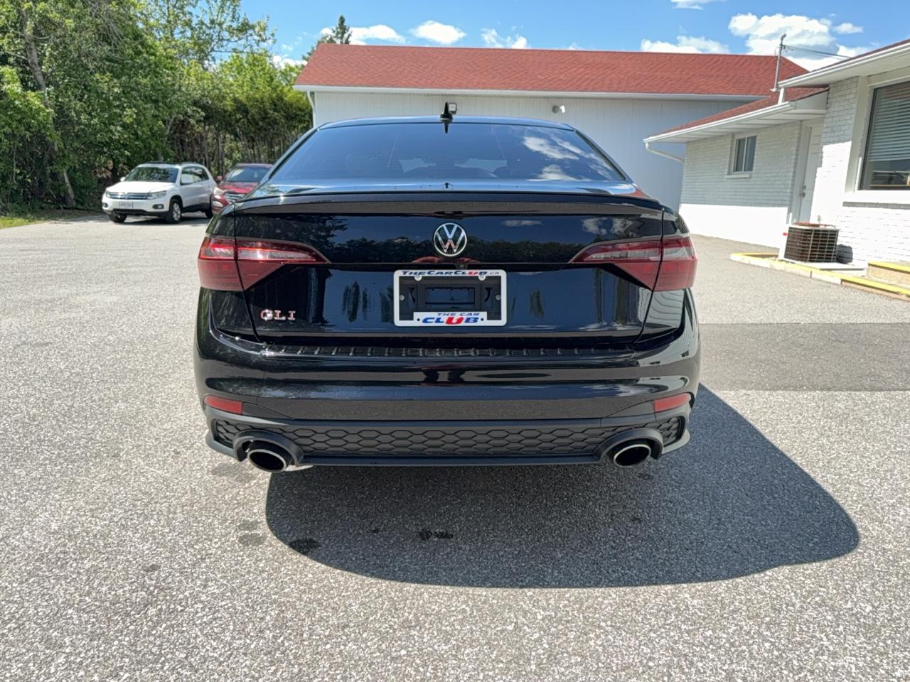 2023 Volkswagen Jetta GLI BASE