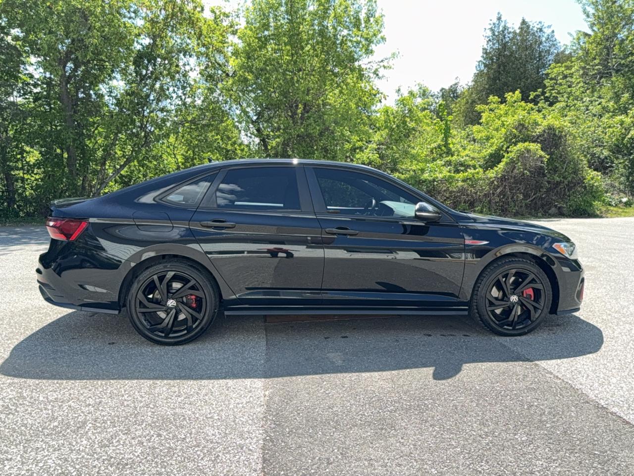 2023 Volkswagen Jetta GLI BASE