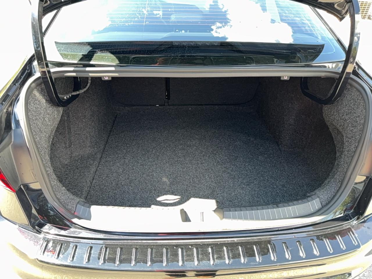 2023 Volkswagen Jetta GLI BASE