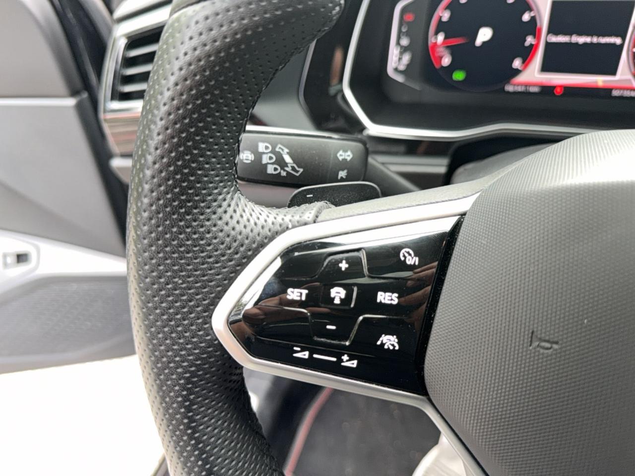 2023 Volkswagen Jetta GLI 2.0T -SUNROOF- BEATS AUDIO-HEATED COOLED LEATHER  SEATS - APPLE CARPLAY - ANDROID AUTO Photo