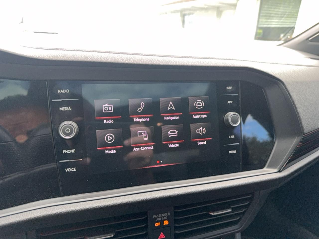 2023 Volkswagen Jetta GLI 2.0T -SUNROOF- BEATS AUDIO-HEATED COOLED LEATHER  SEATS - APPLE CARPLAY - ANDROID AUTO Photo