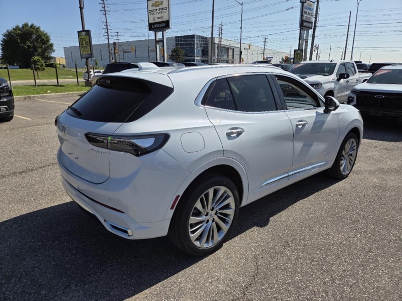 2026 Buick Envision Avenir  - Sunroof -  Cooled Seats Photo3