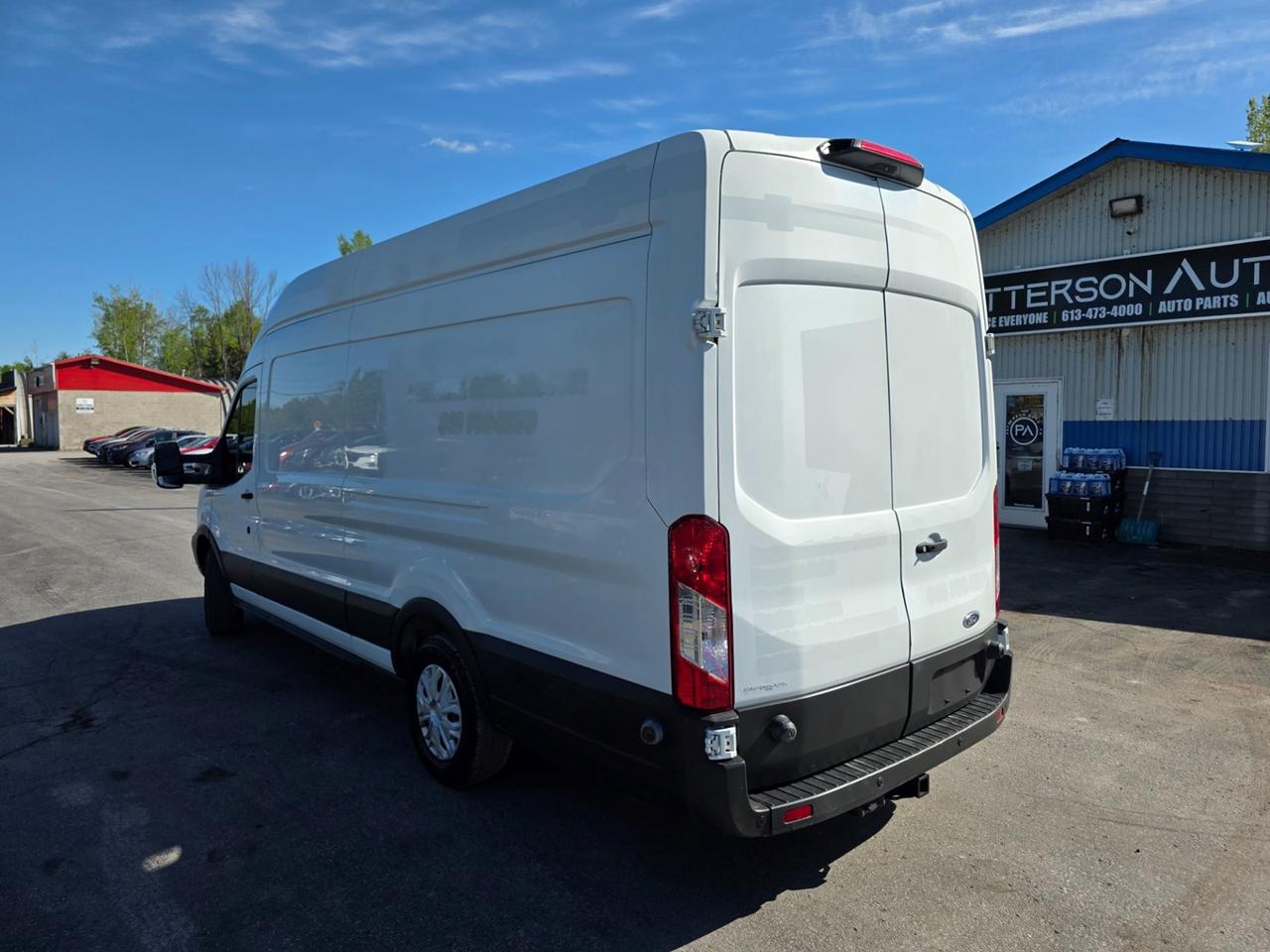 2018 Ford Transit  Photo