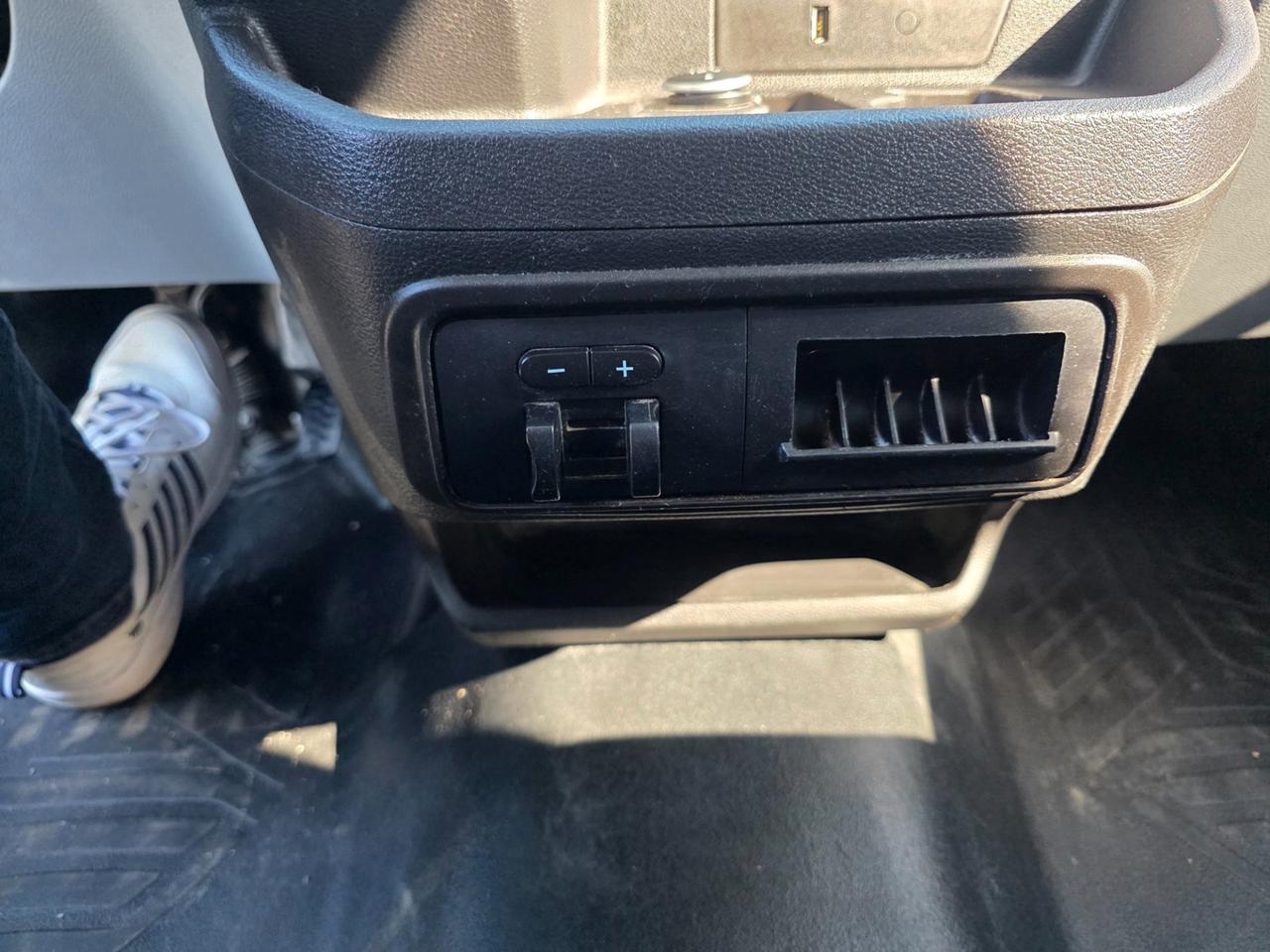 2018 Ford Transit  Photo