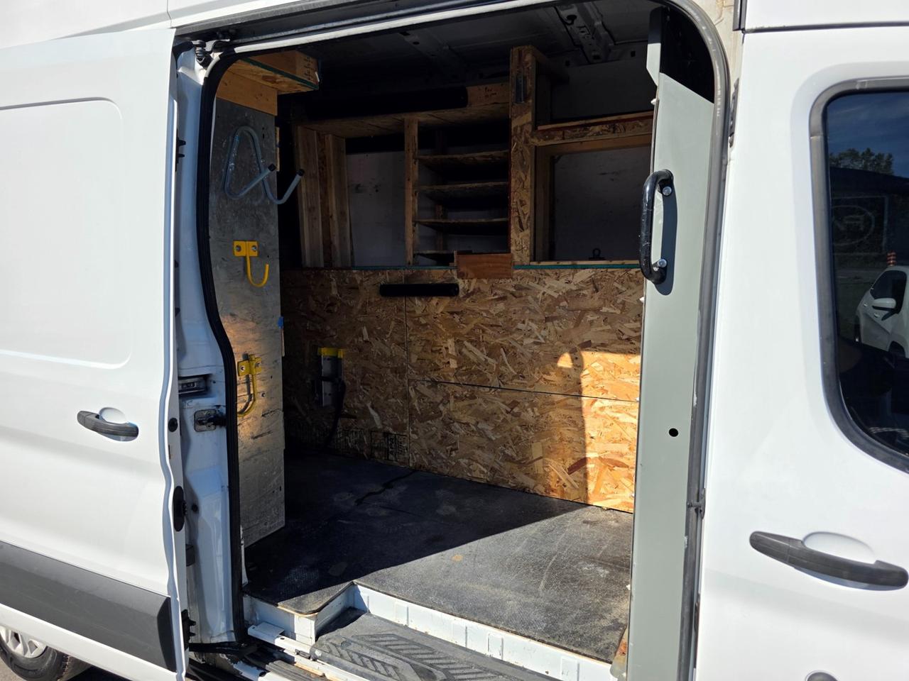 2018 Ford Transit  Photo
