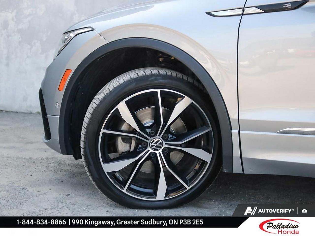 2024 Volkswagen Tiguan Highline R-line Photo