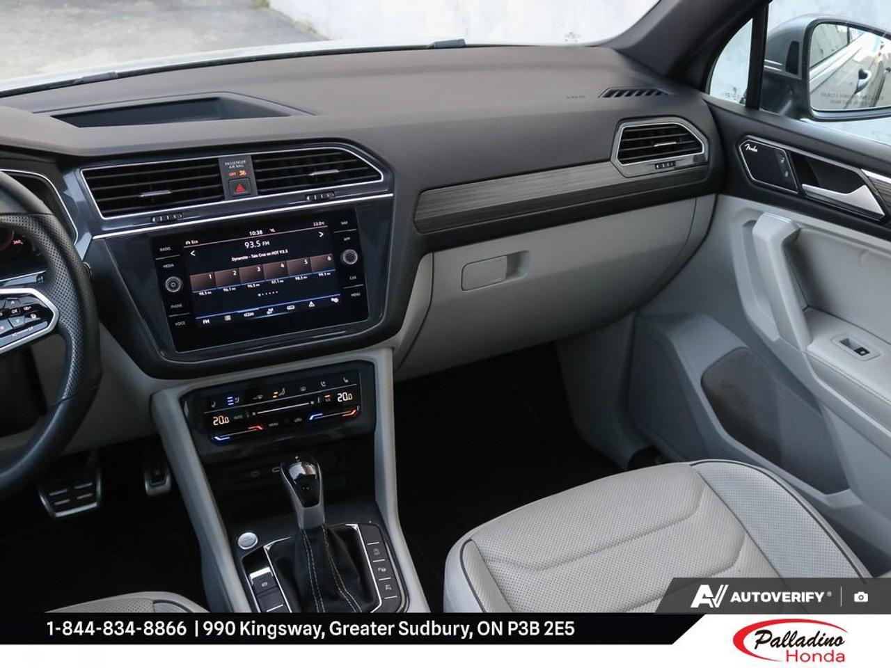 2024 Volkswagen Tiguan Highline R-line Photo