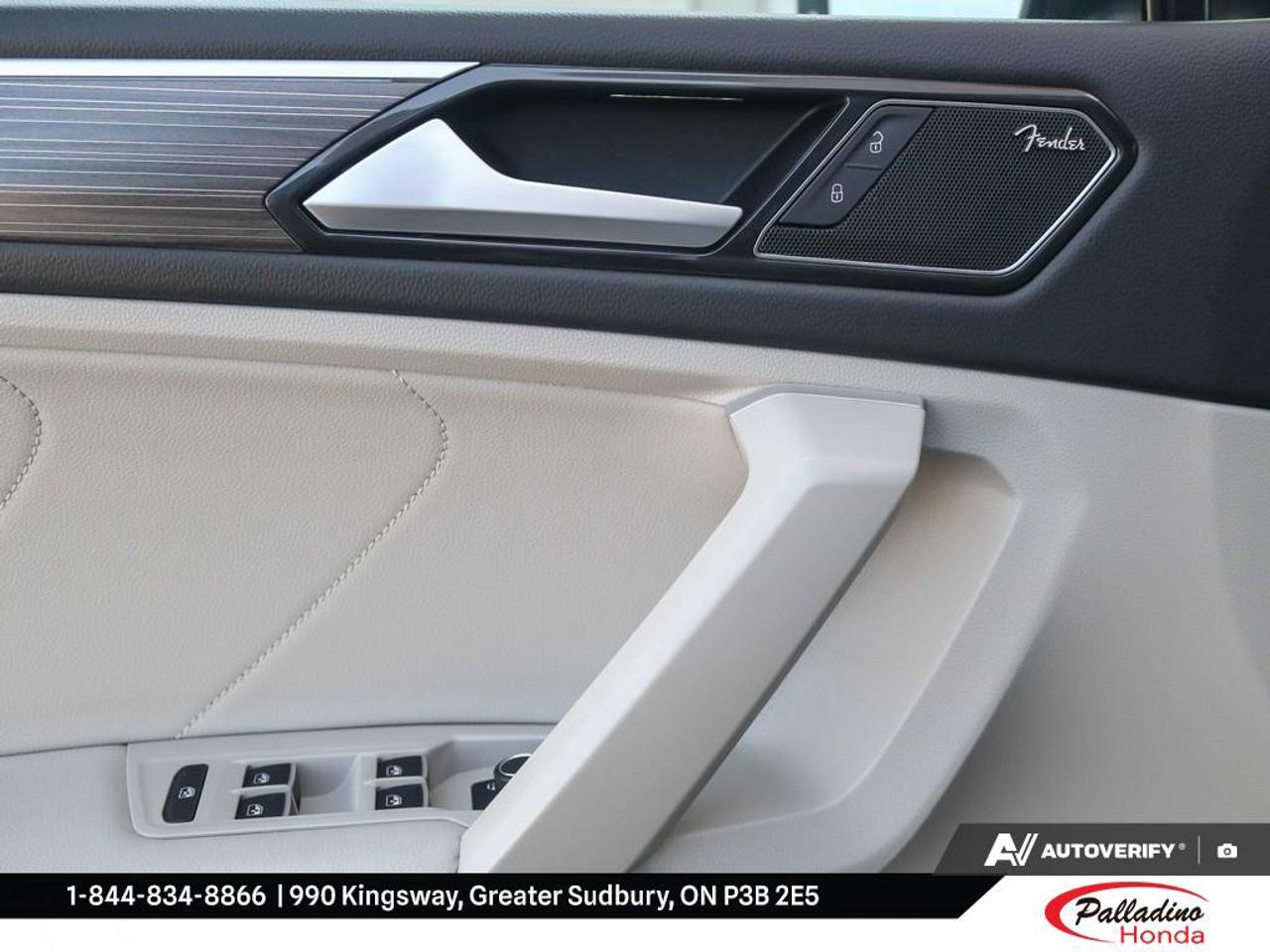 2024 Volkswagen Tiguan Highline R-line Photo
