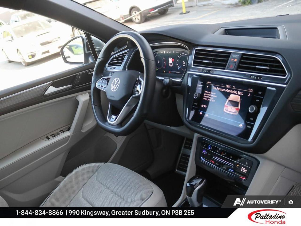 2024 Volkswagen Tiguan Highline R-line Photo