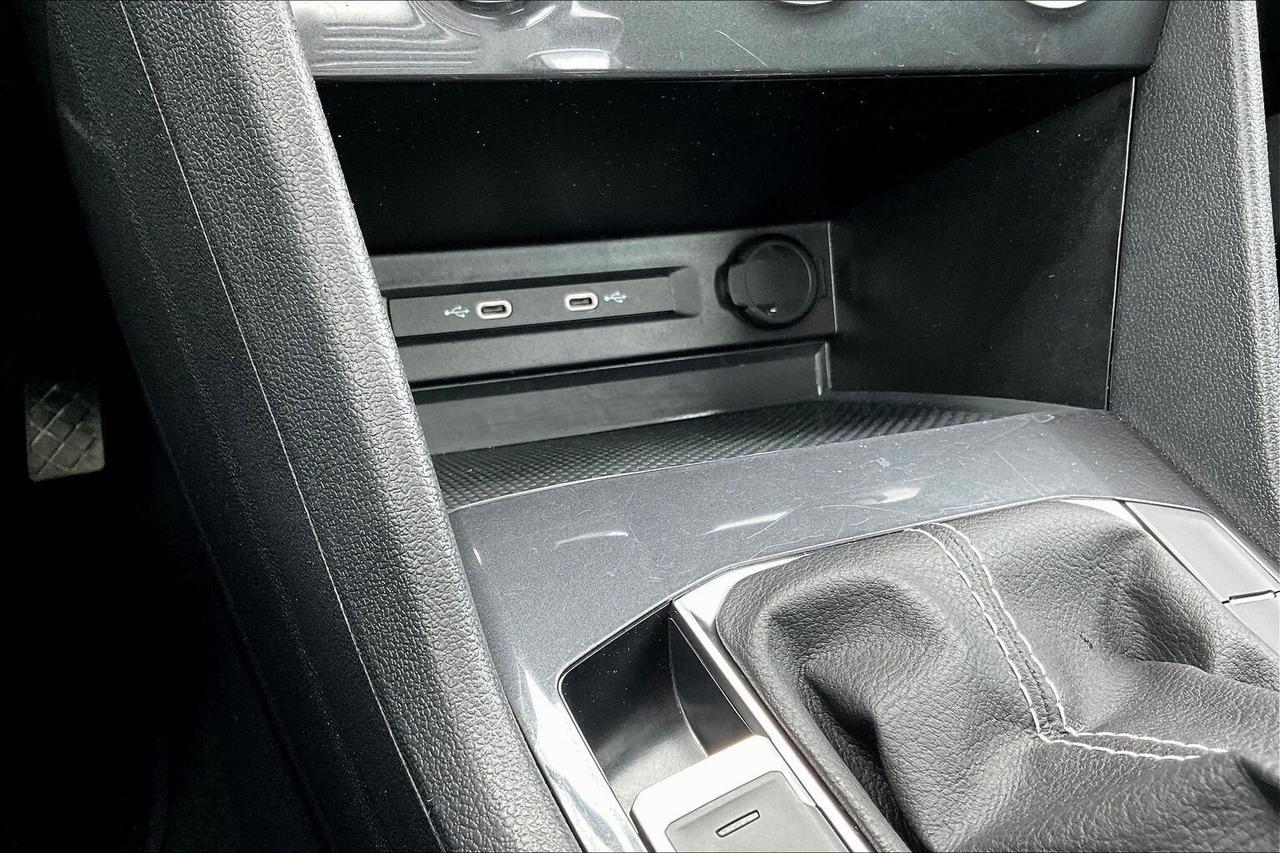 2024 Volkswagen Tiguan  Photo