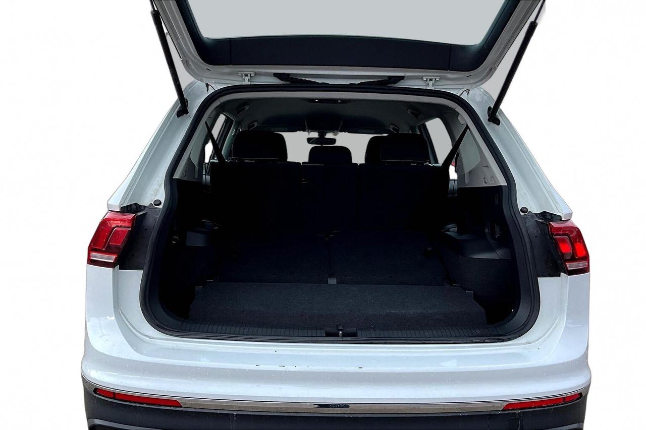 2024 Volkswagen Tiguan  Photo