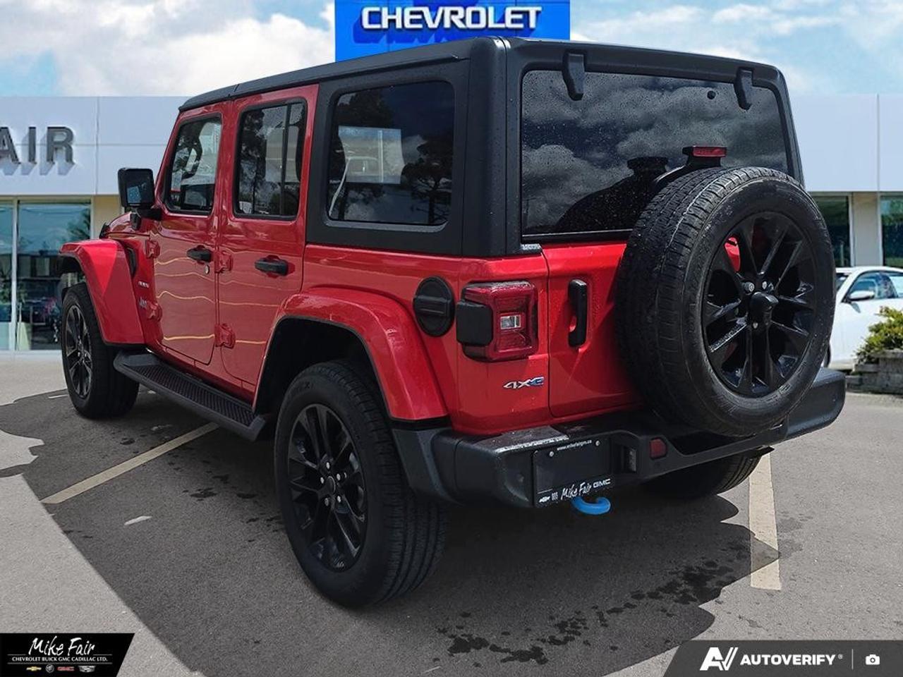 2024 Jeep Wrangler 4xe Sahara 4 Door 4x4 Photo3