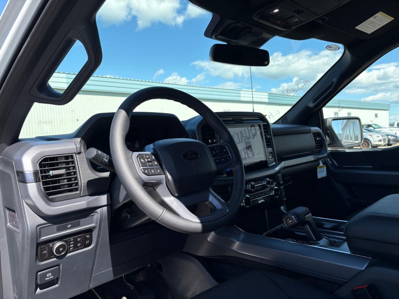 2026 Ford F-150 XLT 4WD SuperCrew 5.5' Box Photo