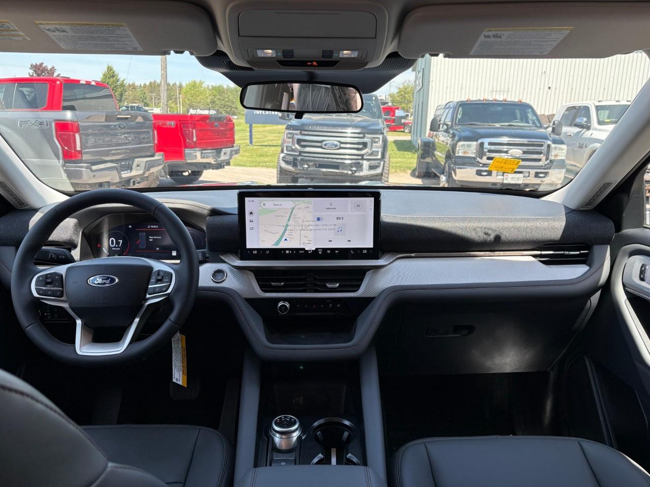 2026 Ford Explorer Active w/200A Pkg 4WD Photo