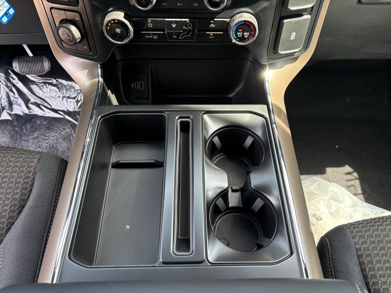 2026 Ford F-150 STX 4WD SuperCrew 5.5' Box Photo