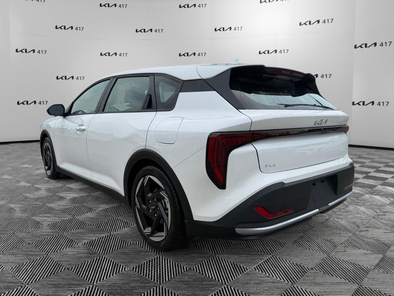 2026 Kia K4 Hatchback  Photo2