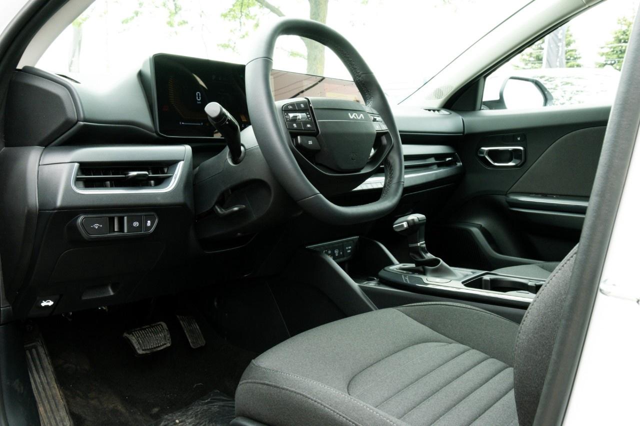 2026 Kia K4 Hatchback  Photo