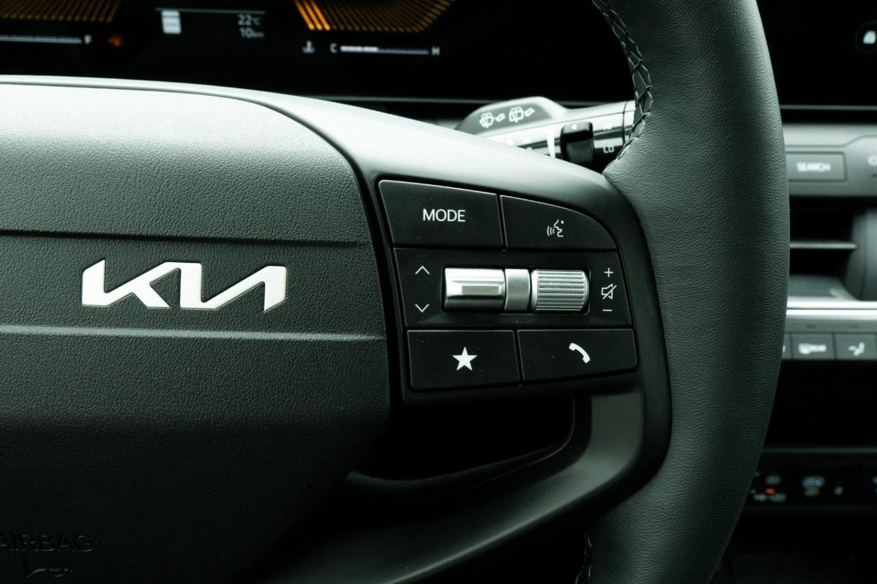 2026 Kia K4 Hatchback  Photo