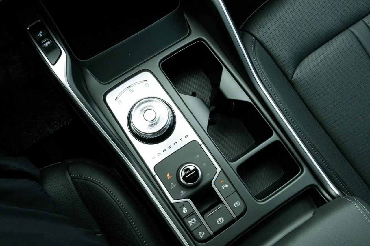 2026 Kia Sorento Hybrid EX AWD Photo