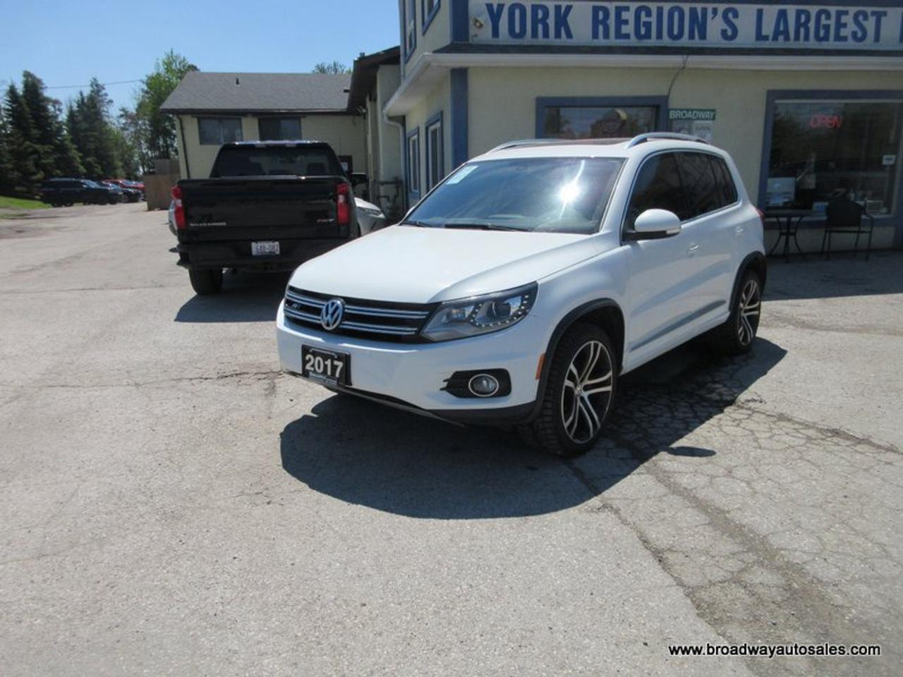 2017 Volkswagen Tiguan ALL-WHEEL DRIVE TSI-PACKAGE 5 PASSENGER 2.0L - TURBO.. NAVIGATION.. LEATHER.. HEATED SEATS.. PANORAMIC SUNROOF.. BACK-UP CAMERA.. Photo2