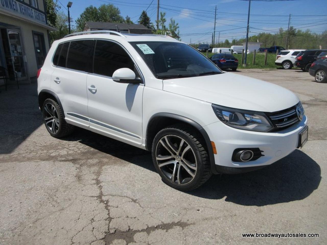 2017 Volkswagen Tiguan ALL-WHEEL DRIVE TSI-PACKAGE 5 PASSENGER 2.0L - TURBO.. NAVIGATION.. LEATHER.. HEATED SEATS.. PANORAMIC SUNROOF.. BACK-UP CAMERA.. Photo