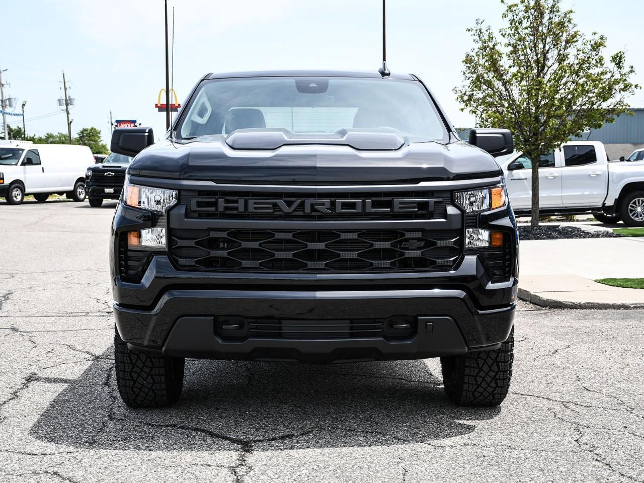 2026 Chevrolet Silverado 1500 Custom Trail Boss Photo
