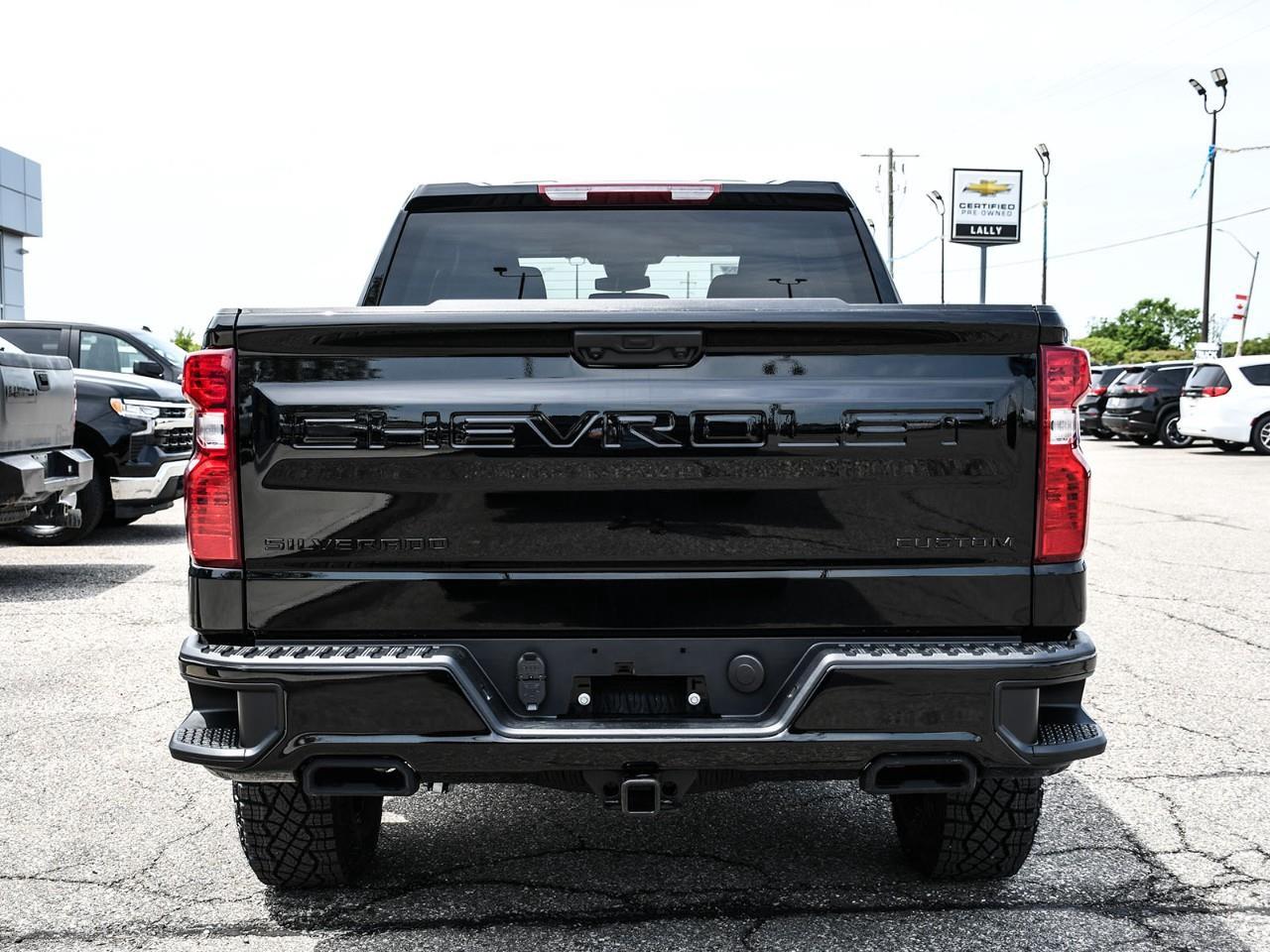 2026 Chevrolet Silverado 1500 Custom Trail Boss Photo