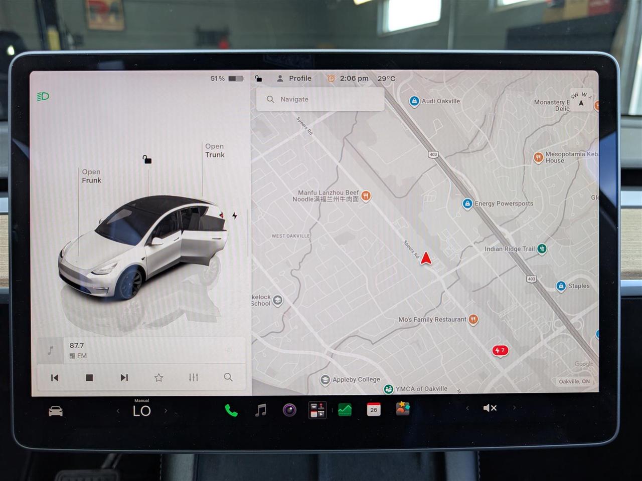 2022 Tesla Model Y LONG RANGE AWD - DUAL MOTOR Photo