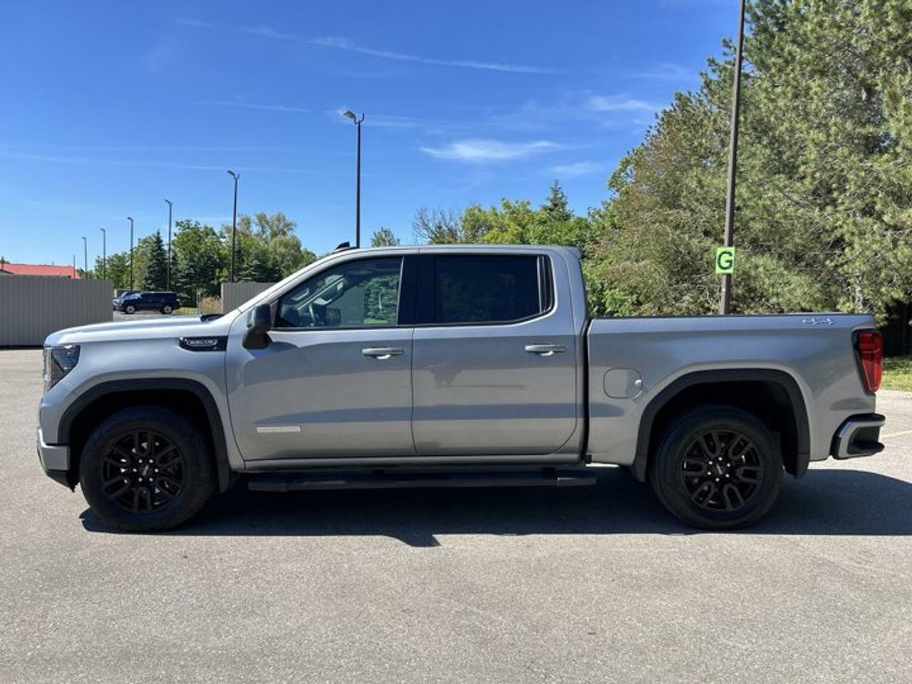 2025 GMC Sierra 1500 Elevation Crew Cab 6' Box 4WD | One Owner | Leather Seats Photo