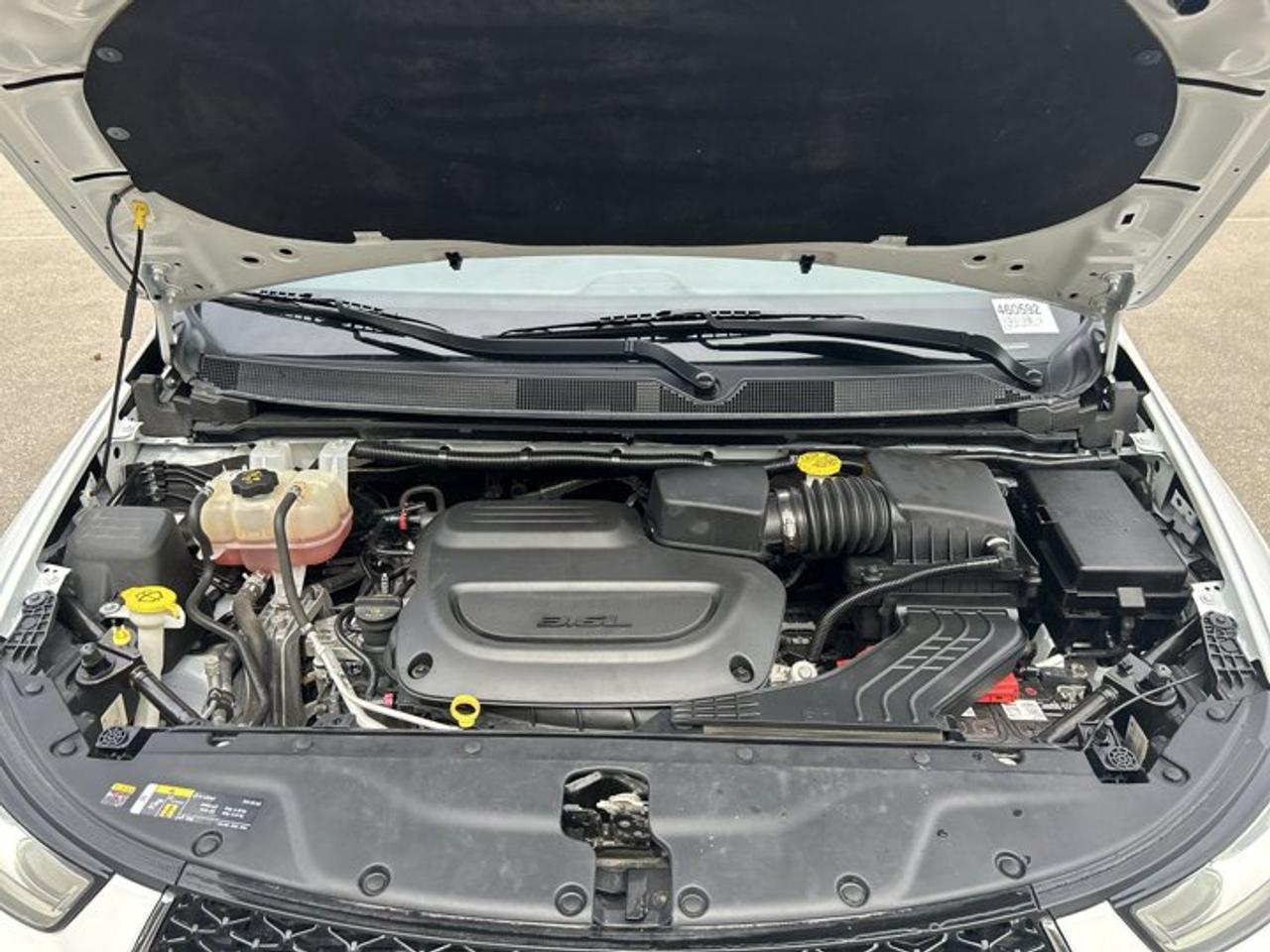 2022 Chrysler Pacifica Touring L AWD | No Accidents | Leather Seats | Heated Steering Photo