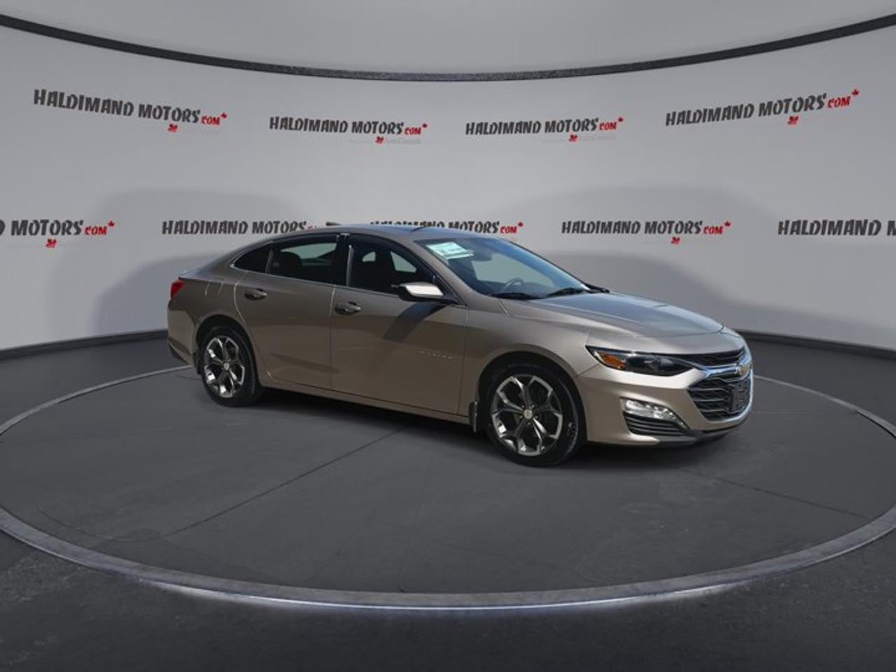 2024 Chevrolet Malibu LT 2WD | Panoramic Sunroof Photo