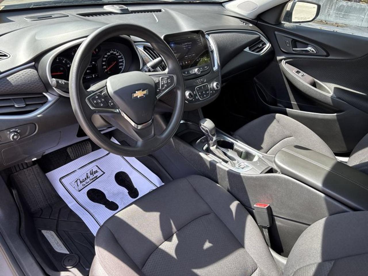 2024 Chevrolet Malibu LT 2WD | Panoramic Sunroof Photo